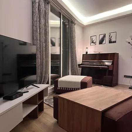 Sky Piano Apartment
